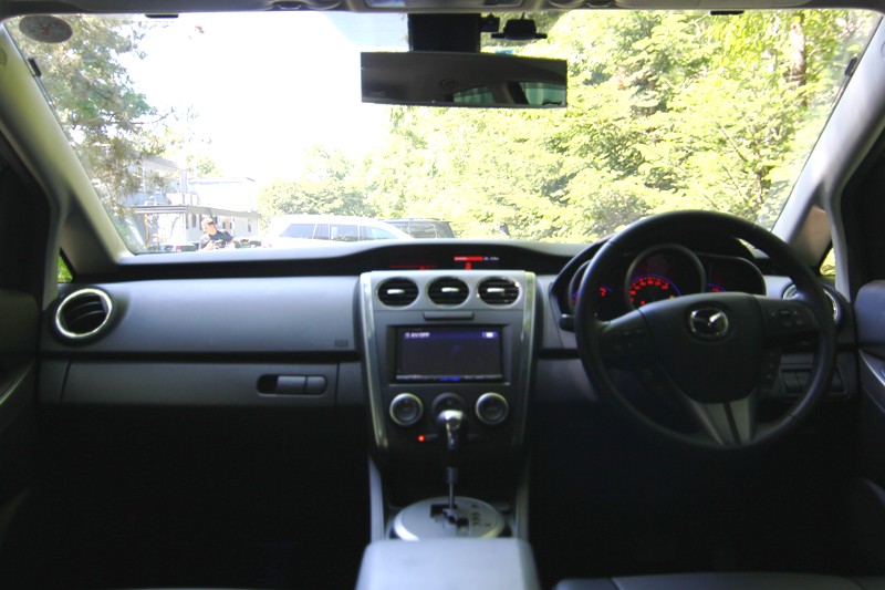 Mazda CX-7 2010. С первого попадания
