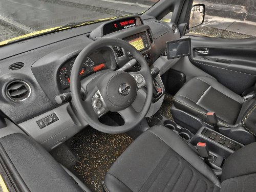 Nissan NV200 Taxi 2014. Варяг напрокат