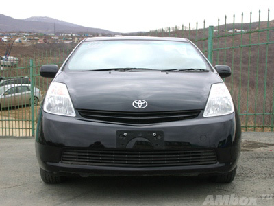 Toyota Prius II. Впереди планеты всей