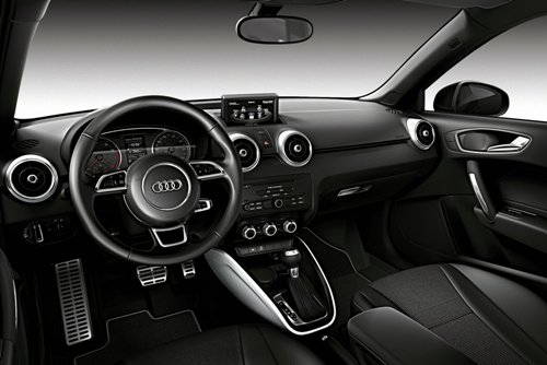 Audi A1 Amplified 2012. Усилитель на колесах