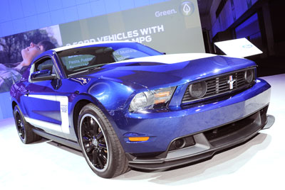 Ford-Mustang-GT-302-Boss-2011.jpg