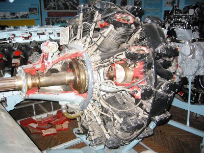 Двигатель АШ-82ФН с механическим впрыском